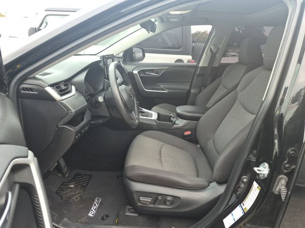 2022 Toyota RAV4 Awd Xle