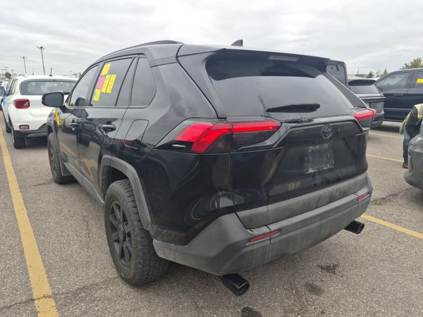 2022 Toyota RAV4 Awd Xle