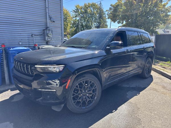2023 Jeep Grand Cherokee L SUMMIT RESERVE