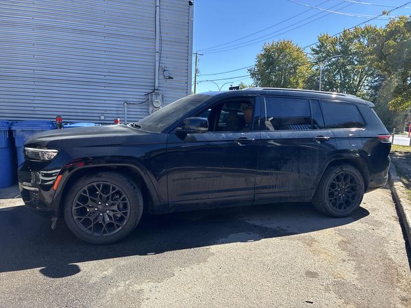 2023 Jeep Grand Cherokee L SUMMIT RESERVE Summit, Summit Reserve