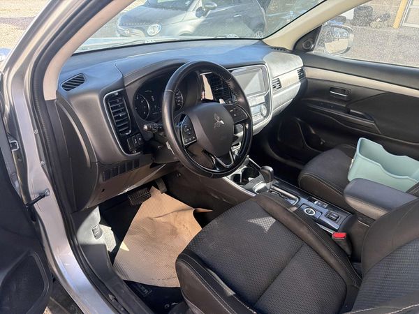 2018 Mitsubishi Outlander SE AWC