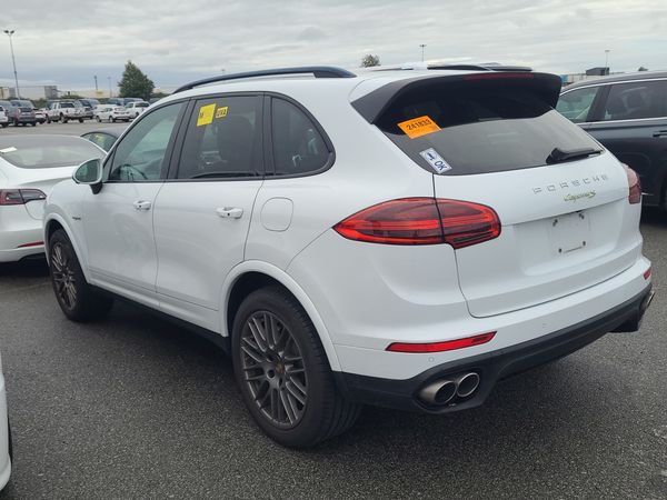 2018 Porsche Cayenne S E-HYBRID