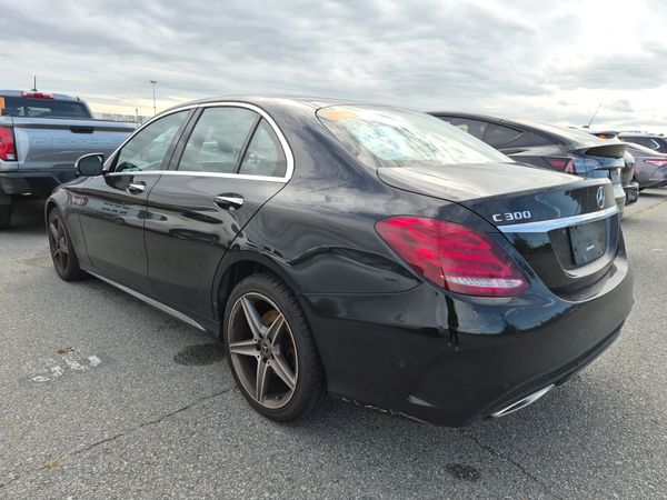 2017 Mercedes-Benz C-CLASS SEDAN C300-4M