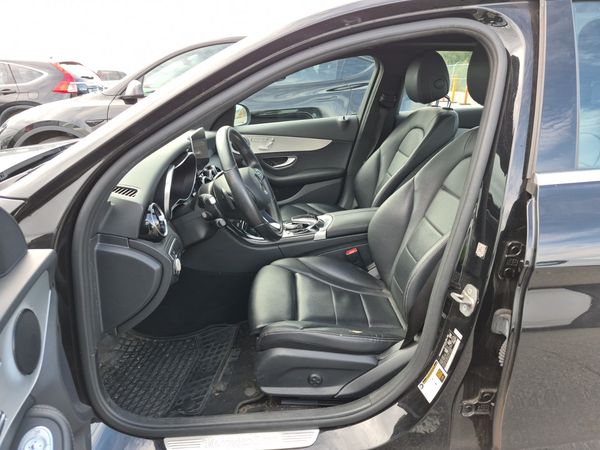 2017 Mercedes-Benz C-CLASS SEDAN C300-4M