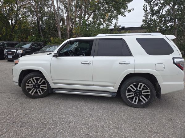 2020 Toyota 4Runner 4WD Base Grade