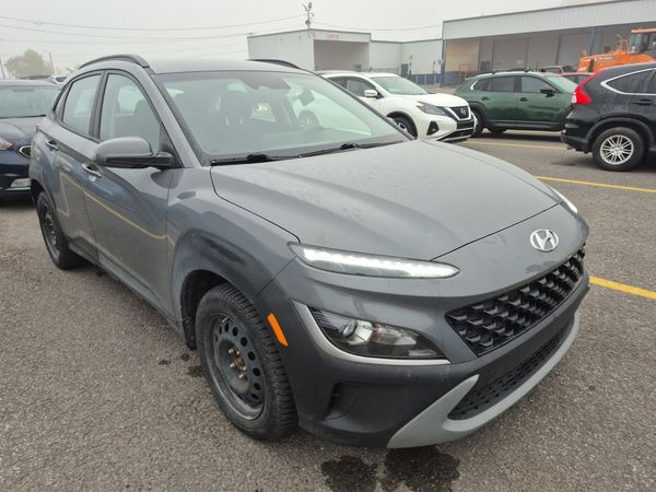 2023 Hyundai KONA ESSENTIAL