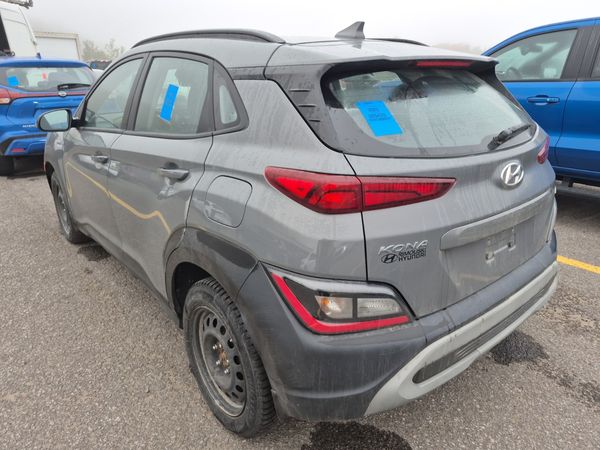 2023 Hyundai KONA ESSENTIAL