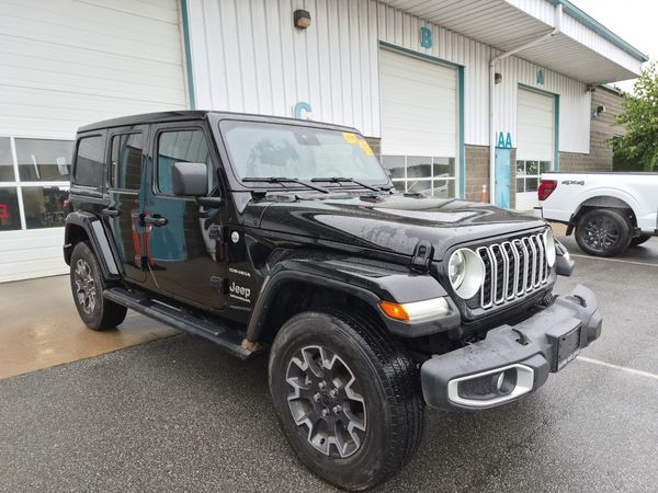 2024 Jeep Wrangler SAHARA