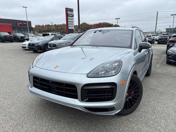 2023 Porsche Cayenne GTS