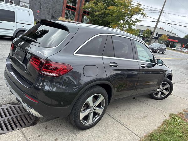 2022 Mercedes-Benz GLC GLC 300