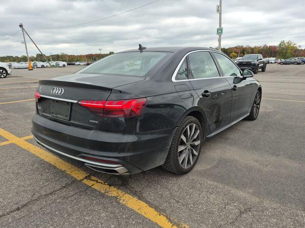 2021 Audi A4 SEDAN KOMFORT quattro Premium
