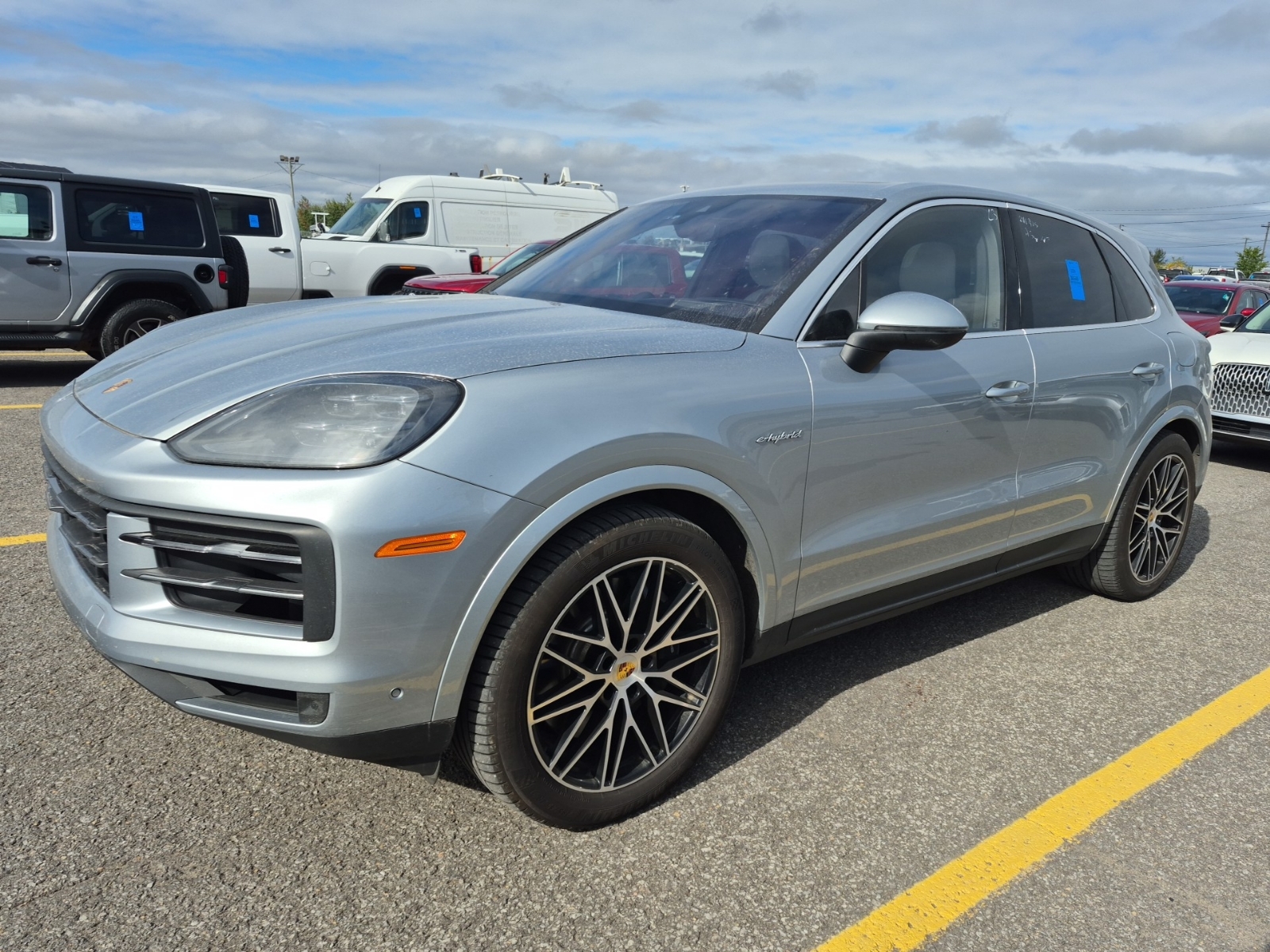 2024 Porsche Cayenne E-HYBRID