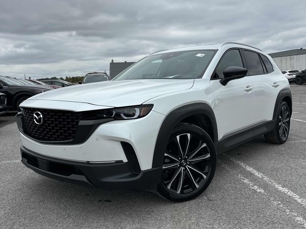 2024 Mazda CX-50 GT
