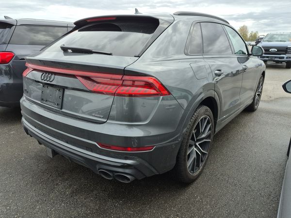 2019 Audi Q8 TECHNIK S Line quattro Prestige