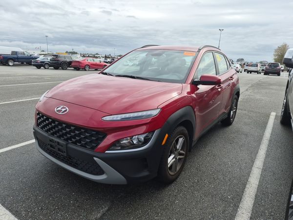 2022 Hyundai KONA ESSENTIAL