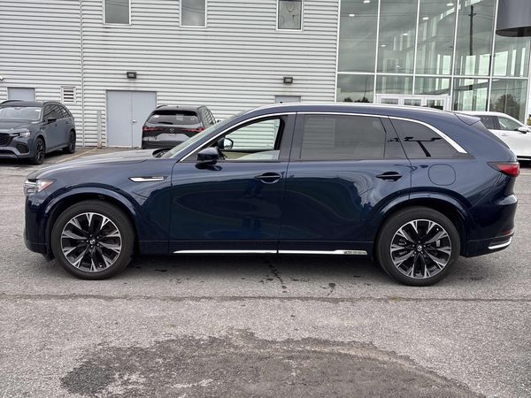 2024 Mazda CX-90 MHEV Signature Premium Plus Package