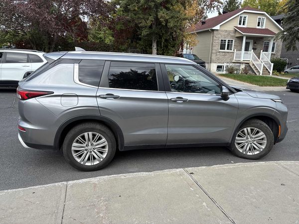 2022 Mitsubishi Outlander S-AWC