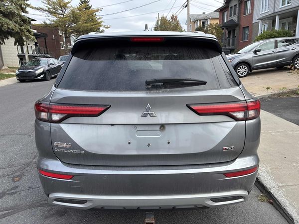 2022 Mitsubishi Outlander S-AWC