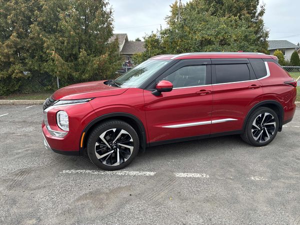 2023 Mitsubishi Outlander S-AWC