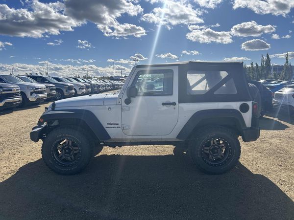 2017 Jeep Wrangler Sport