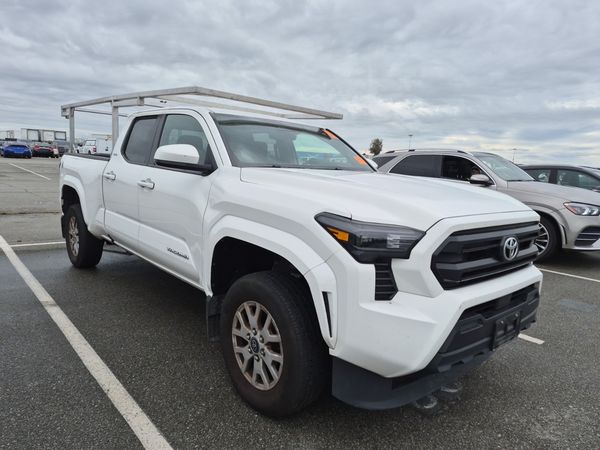2024 Toyota Tacoma CREW CAB STD BED