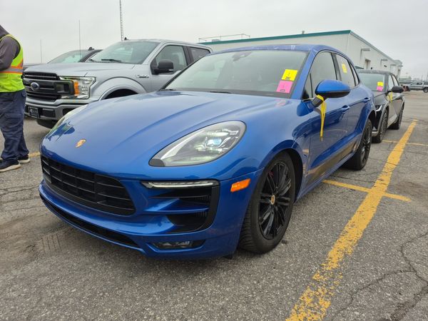 2018 Porsche MACAN GTS