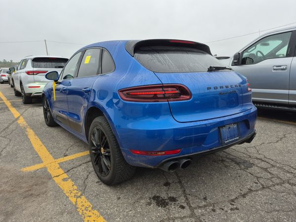2018 Porsche MACAN GTS