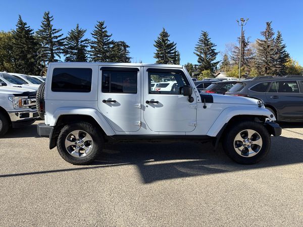 2018 Jeep Wrangler JK Unlimited Sahara