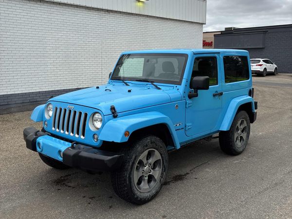2017 Jeep Wrangler SAHARA