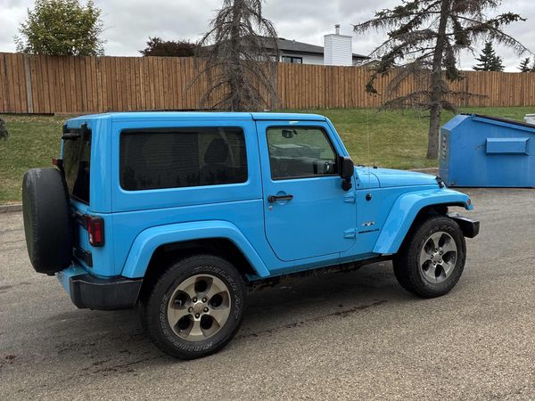 2017 Jeep Wrangler SAHARA
