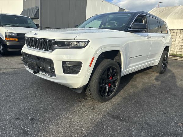 2022 Jeep Grand Cherokee L Overland