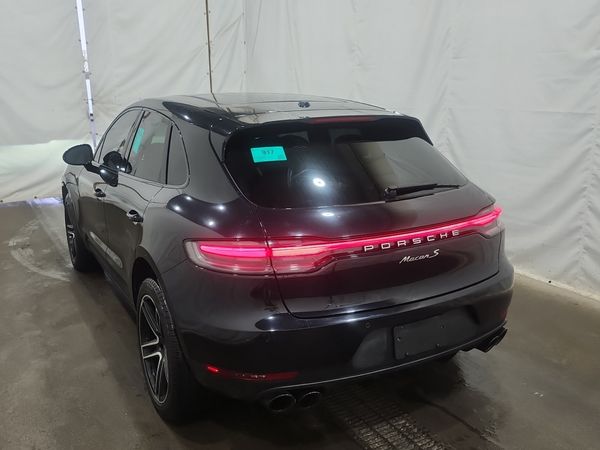 2021 Porsche Macan Awd S