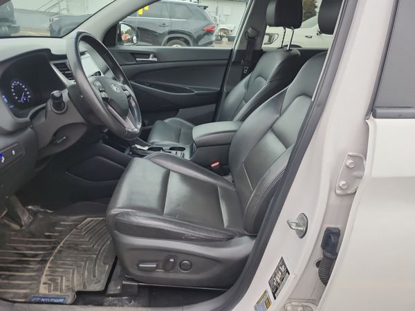 2017 Hyundai Tucson Awd 4dr 1.6l Se