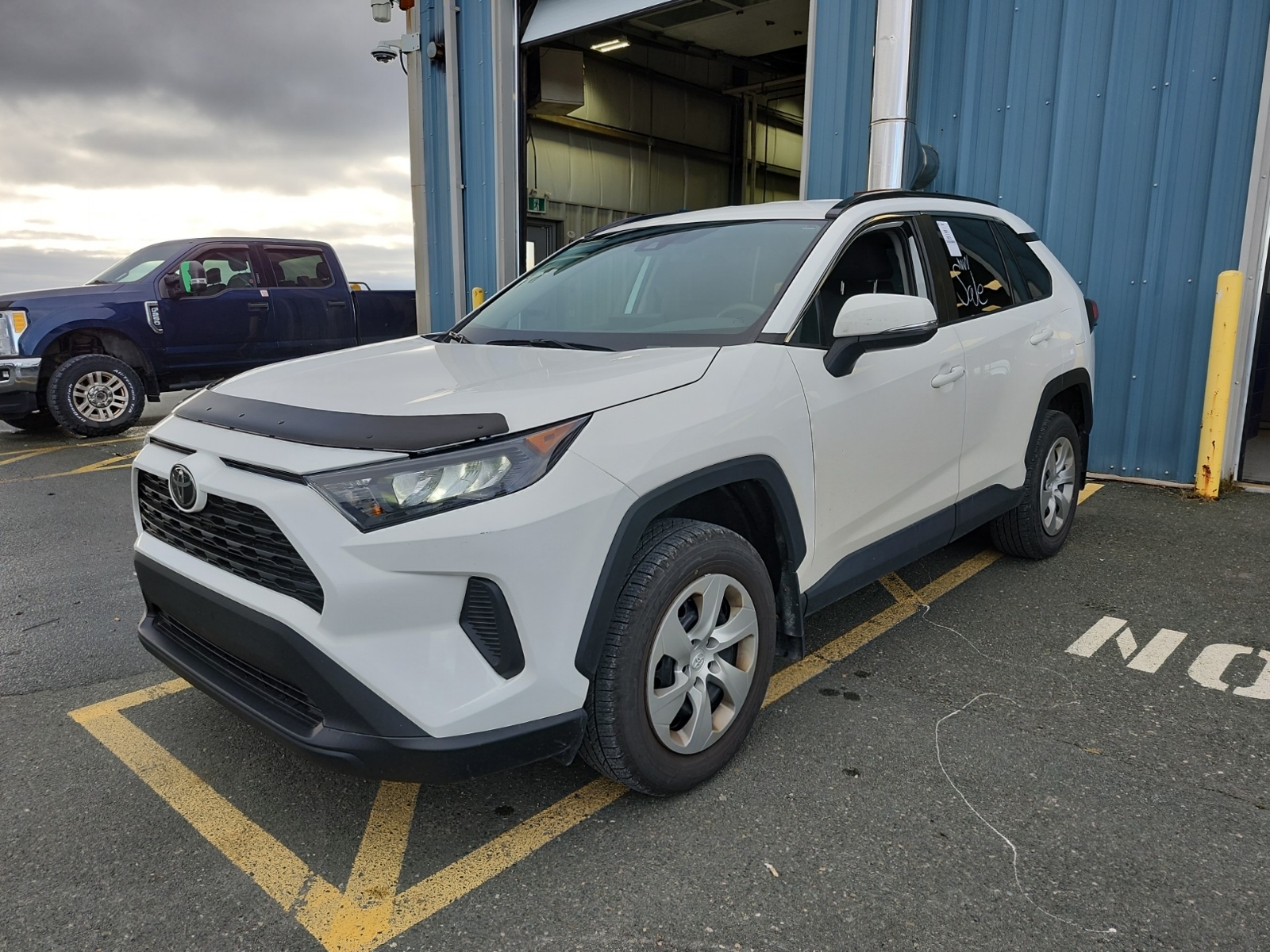 2021 Toyota RAV4 Awd Le XLE Premium HV