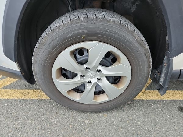 2021 Toyota RAV4 Awd Le XLE Premium HV