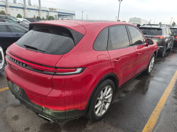 2024 Porsche Cayenne AWD
