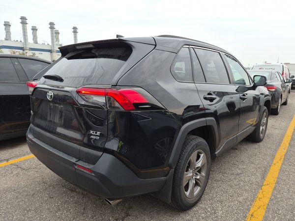 2024 Toyota RAV4 Awd Xle