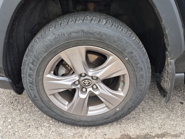 2024 Toyota RAV4 Awd Xle