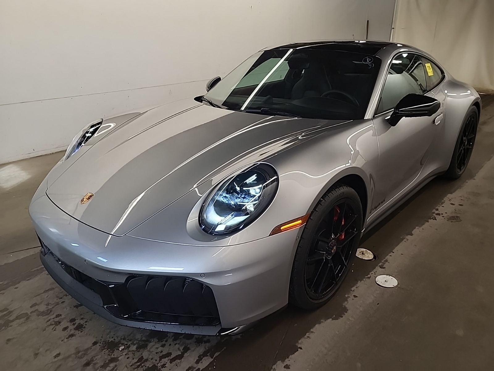 2026 Porsche 911 CARRERA GTS
