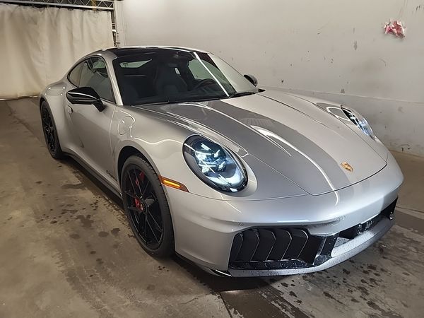 2026 Porsche 911 CARRERA GTS
