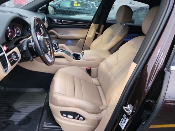 2020 Porsche Cayenne AWD