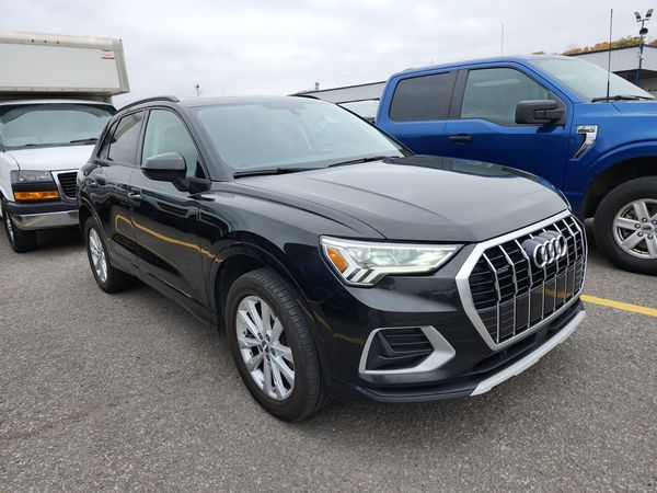 2020 Audi Q3 KOMFORT quattro Premium