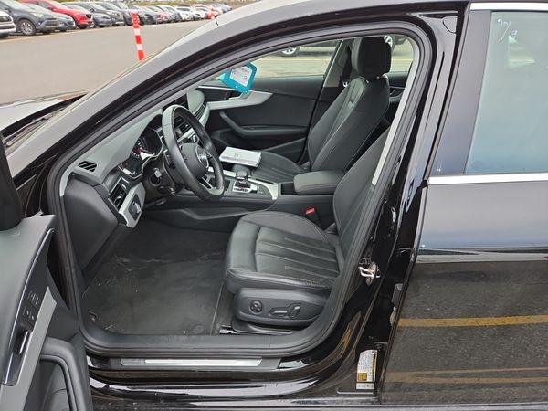 2021 Audi A4 SEDAN 45 TFSI SEDAN QUATTRO 7 SPEED S-TROPIC KOMFORT quattro Premium