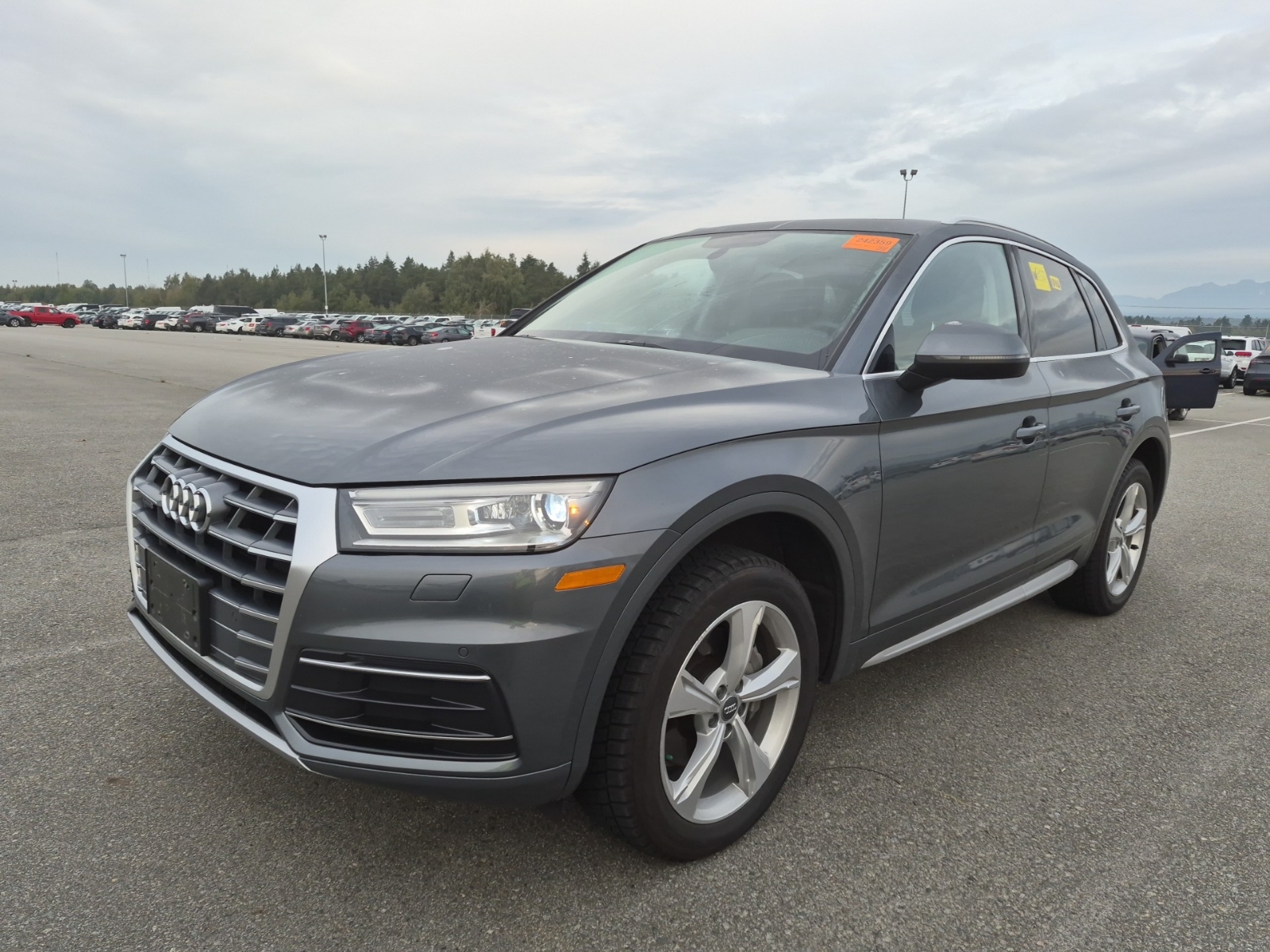 2018 Audi Q5 PROGRESSIV quattro Premium Plus