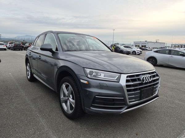 2018 Audi Q5 PROGRESSIV quattro Premium Plus