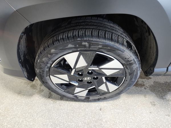 2025 Hyundai KONA PREFERRED SEL Convenience