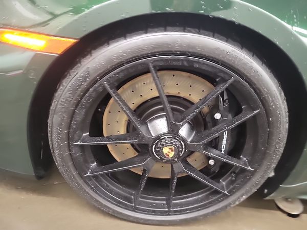 2026 Porsche 911 CARRERA 4 GTS
