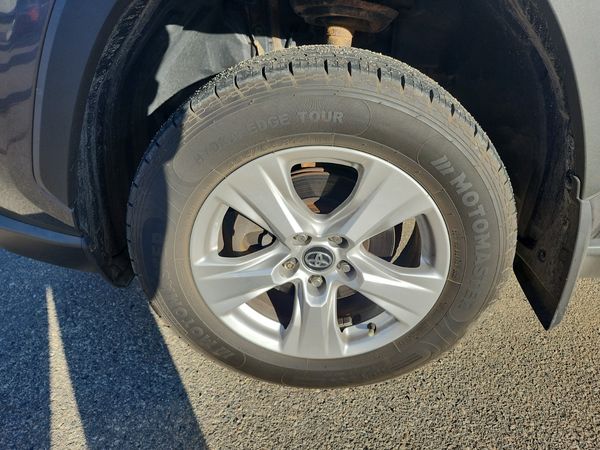 2019 Toyota Rav4 LE LE AWD