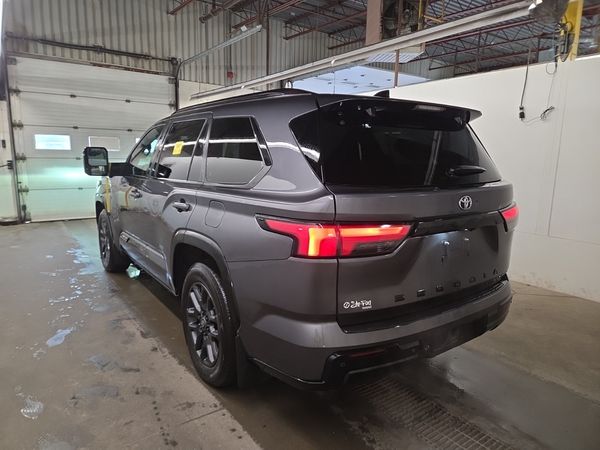 2025 Toyota Sequoia PLATINUM
