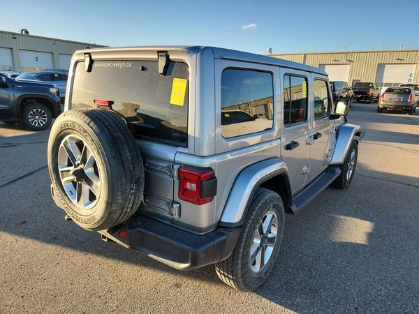 2018 Jeep WRANGLER UNLIMITED SAHARA